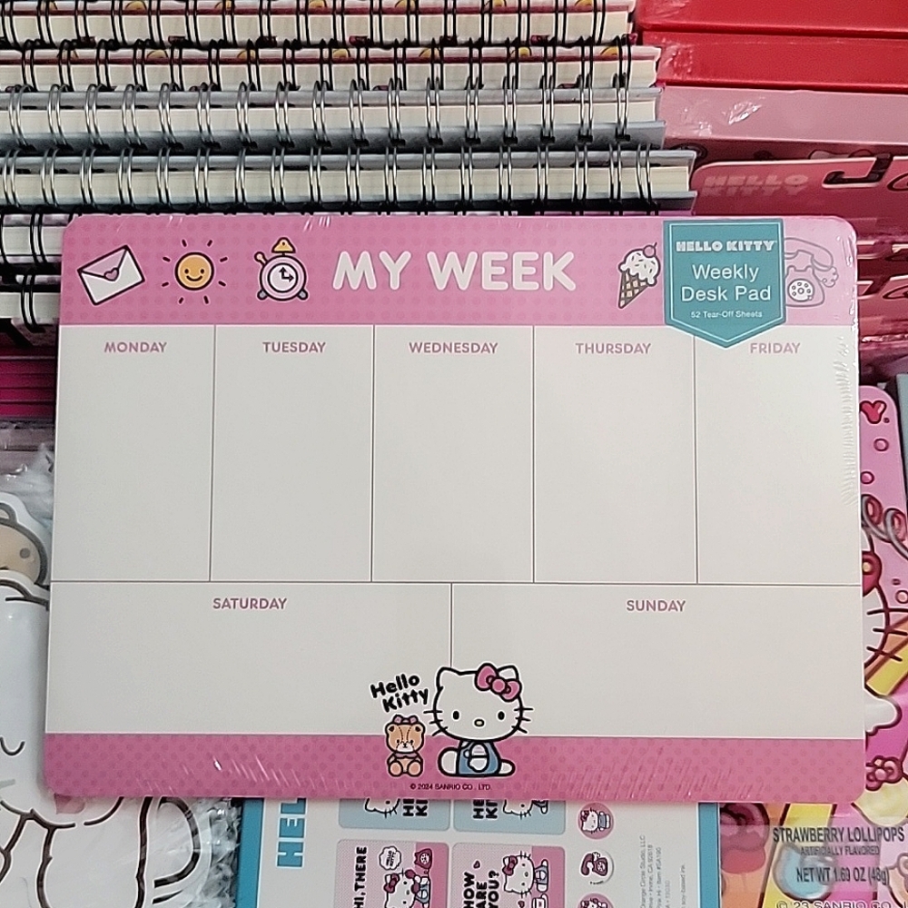 Hello Kitty Weekly Desk Pad